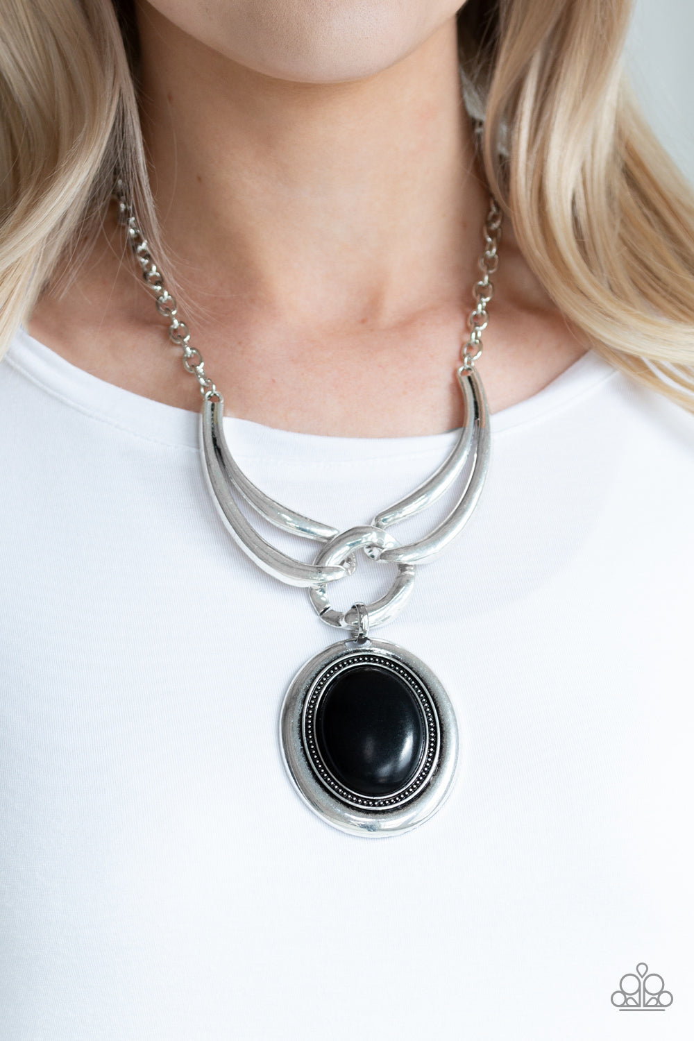 Divide and RULER - Black - Paparazzi Accessories