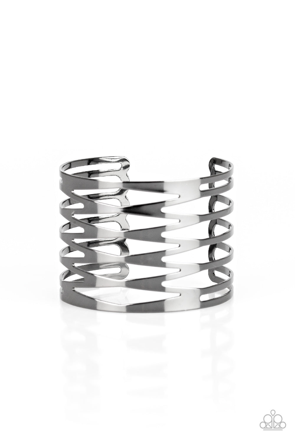 Keep Them On Edge - Black - Paparazzi Accessories