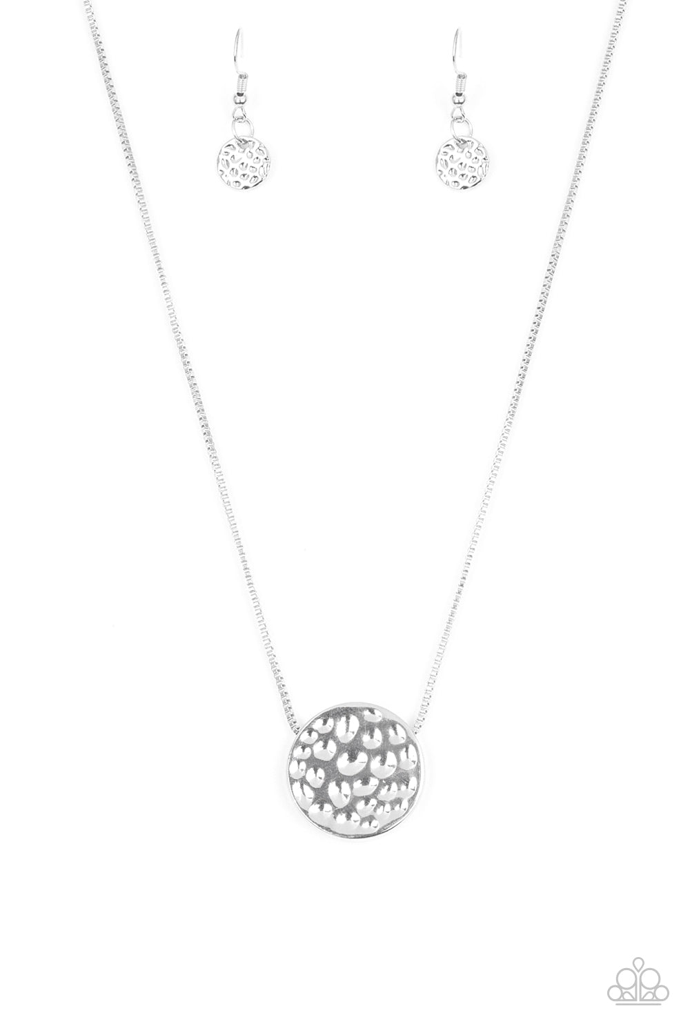 The BOLD Standard - Silver - Paparazzi Accessories - Paparazzi Accessories
