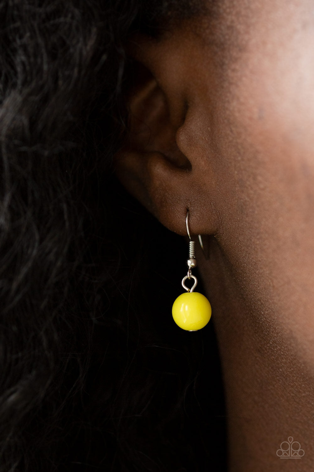 Everyday Eye Candy- Yellow Necklace - Paparazzi Accessories - Paparazzi Accessories