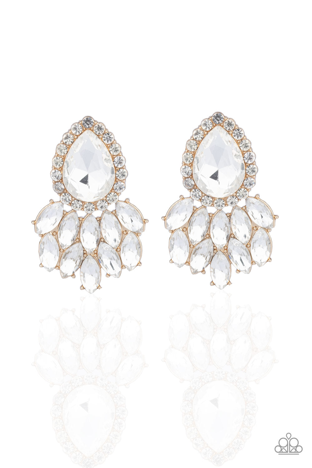 A Breath of Fresh HEIR - Gold Earrings - Paparazzi Accessories - Paparazzi Accessories