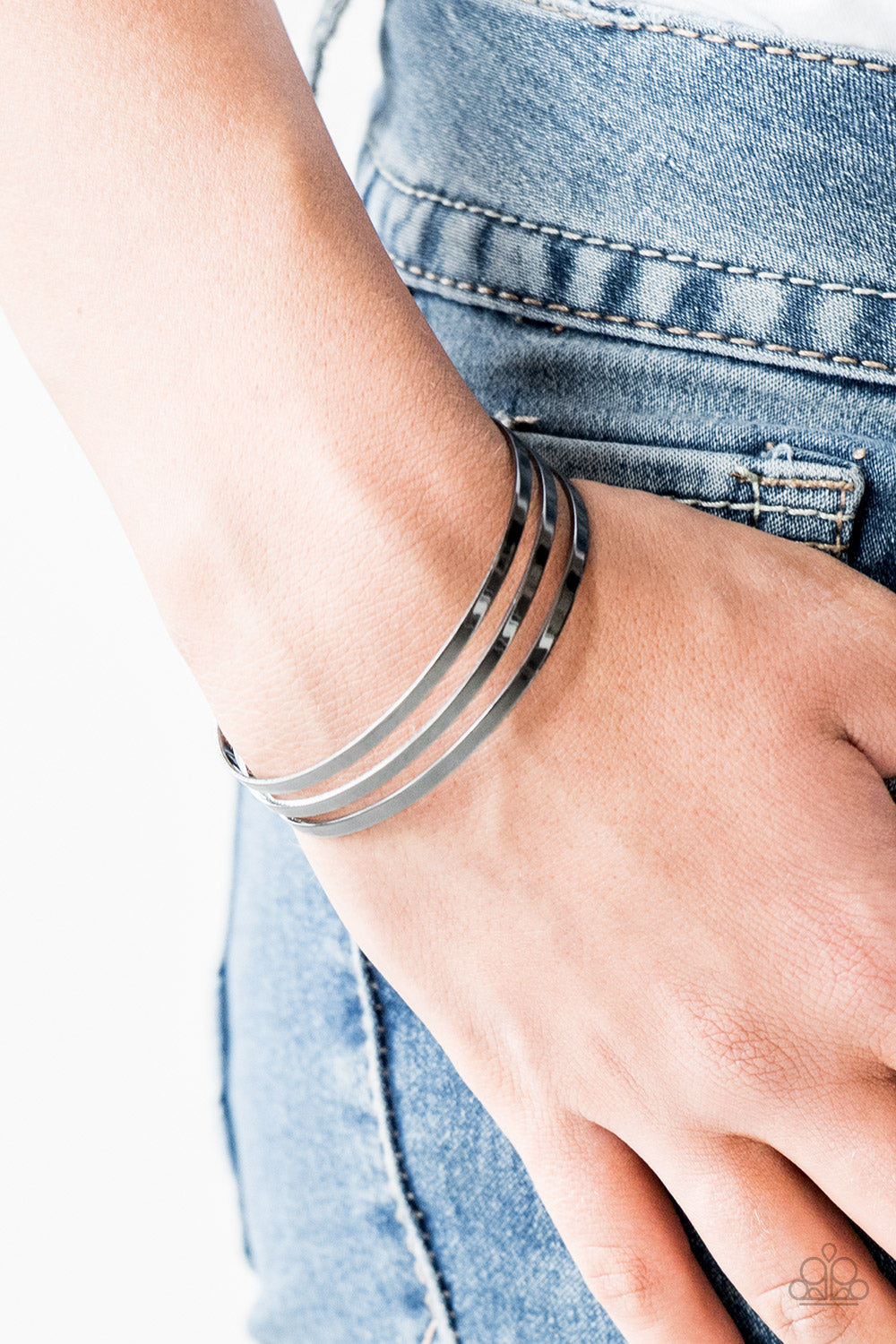 Street Sleek Black - Paparazzi Accessories