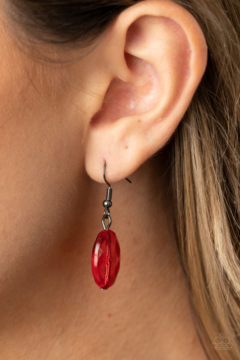 I Need a GLOW-cation - Red Necklace - Paparazzi Accessories - Paparazzi Accessories