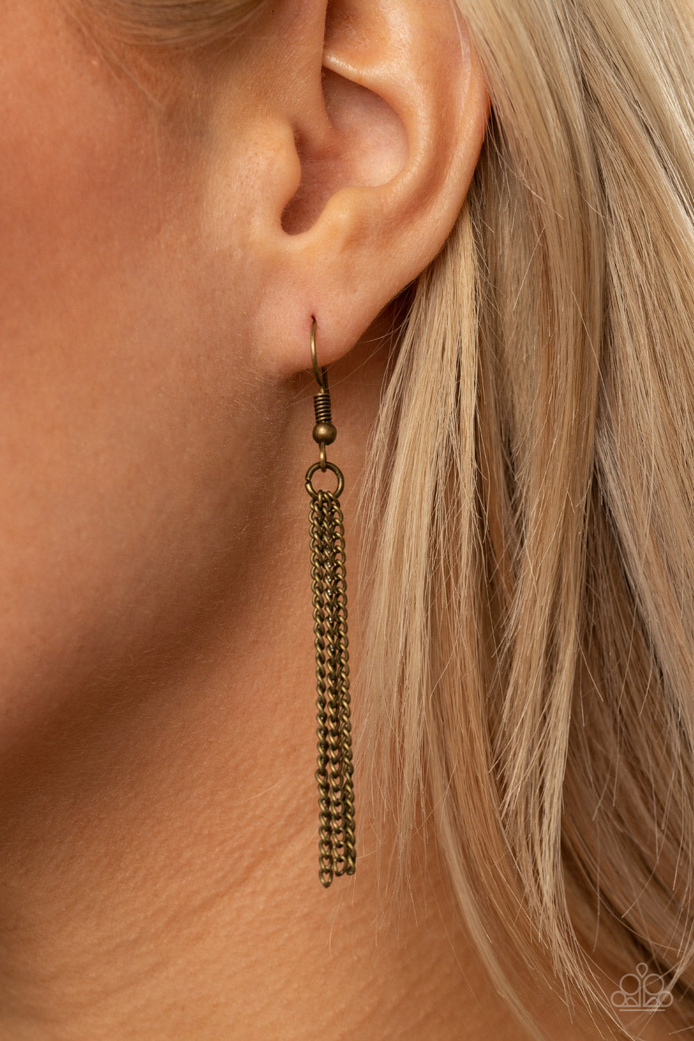 Runway Rival - Orange Necklace - Paparazzi Accessories - Paparazzi Accessories