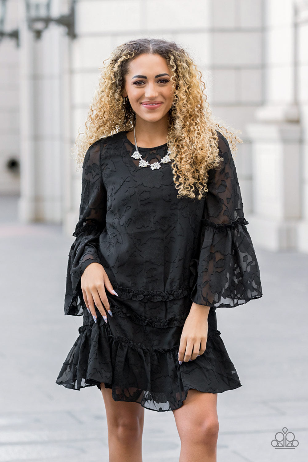 HEIRESS of Them All - White- Paparazzi Accessories - Paparazzi Accessories