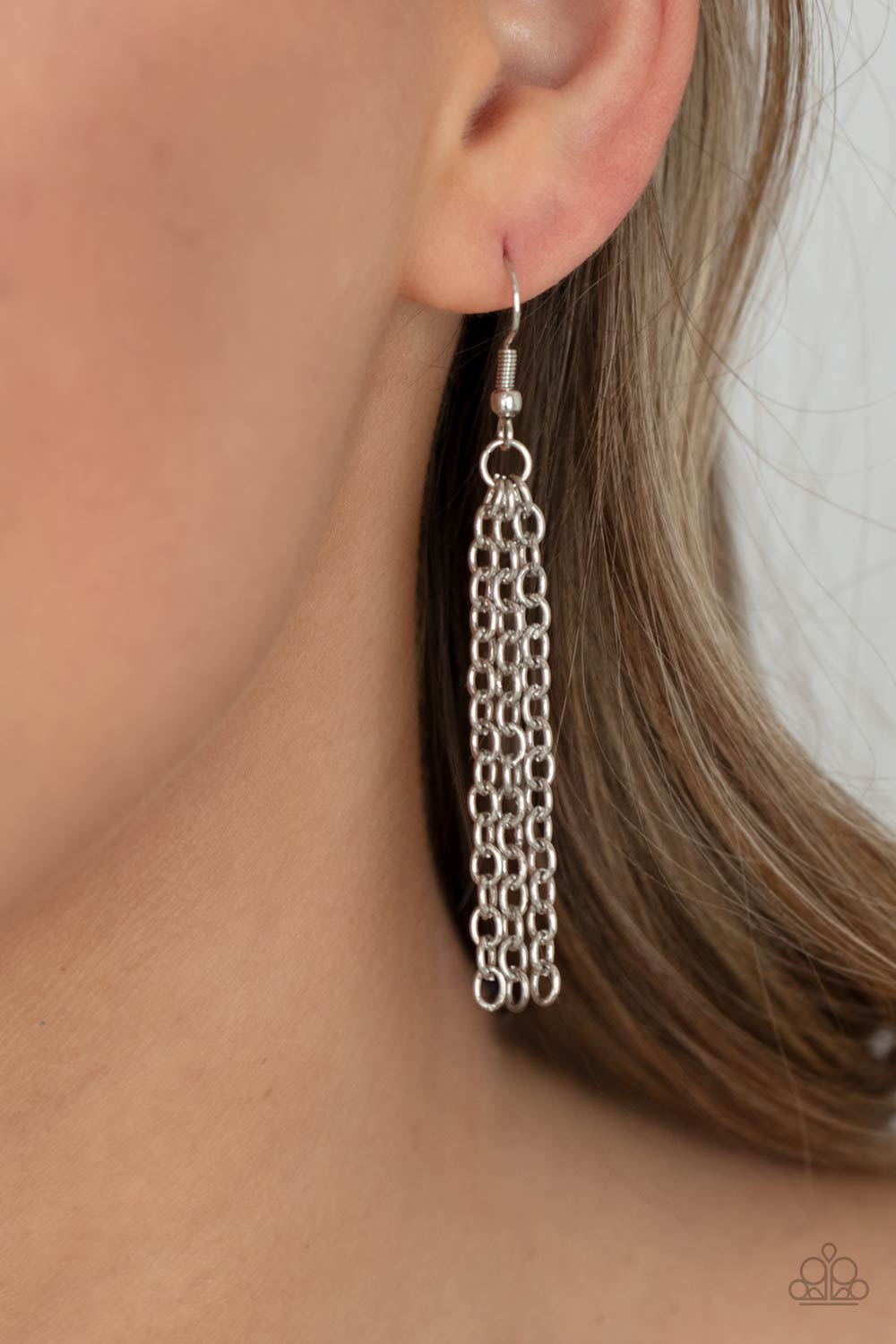 Elliptical Episode - Blue Necklace - Paparazzi Accessories