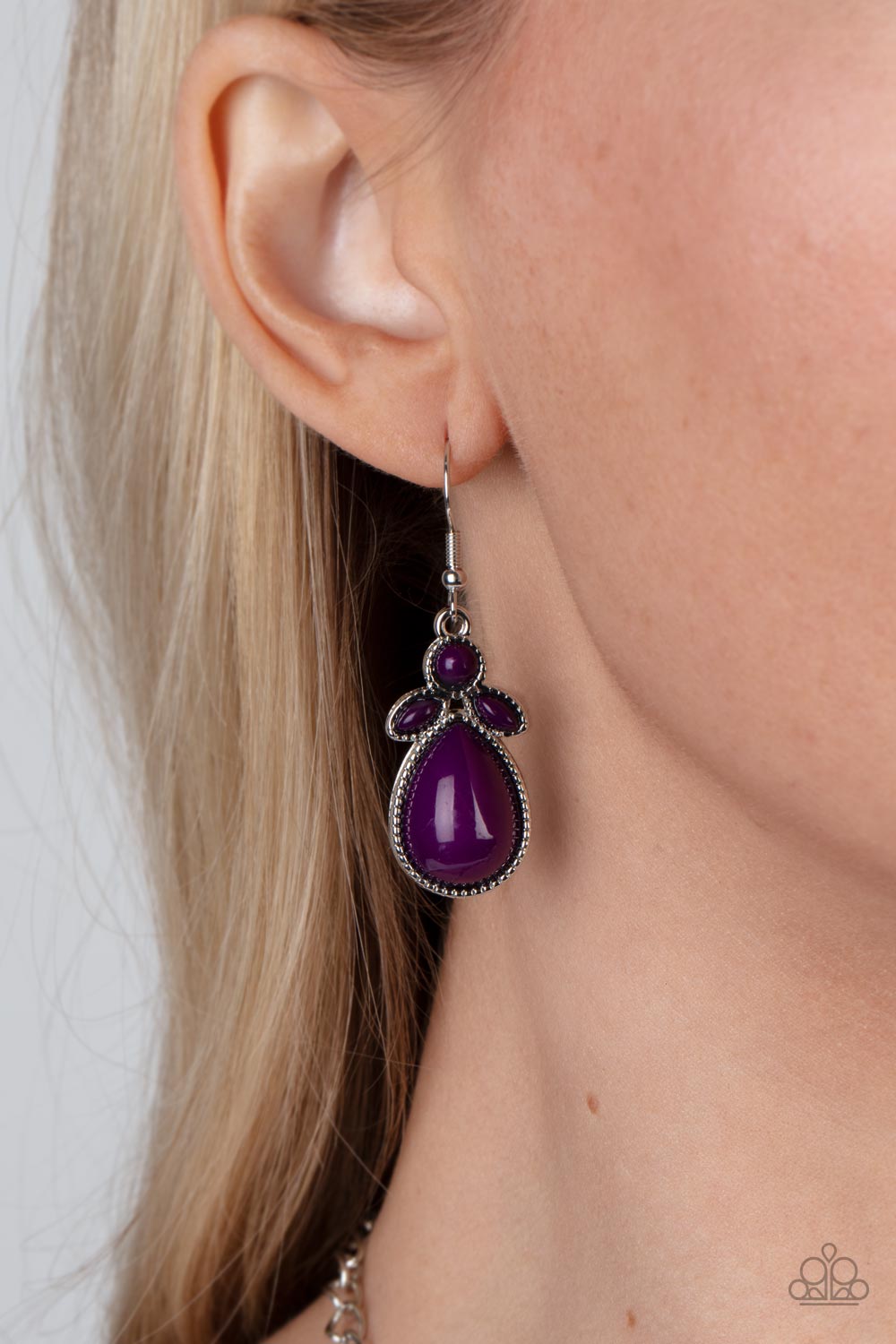 Botanical Banquet - Purple Necklace - Paparazzi Accessories - Paparazzi Accessories