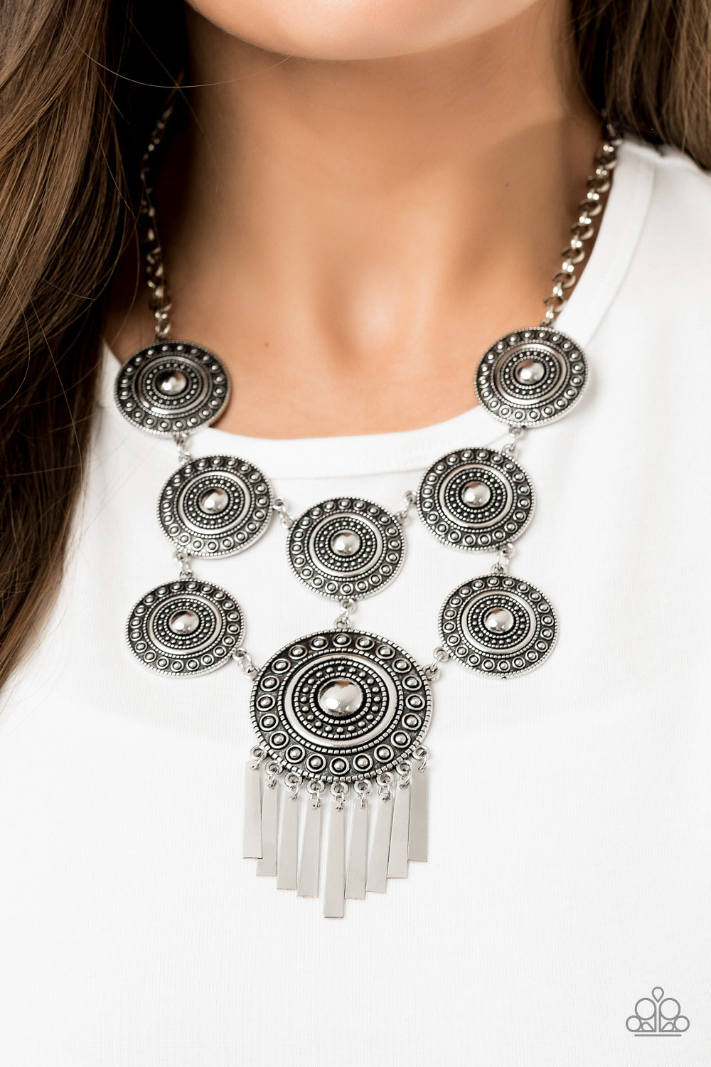 Modern Medalist Silver Necklace - Paparazzi Accessories - Paparazzi Accessories