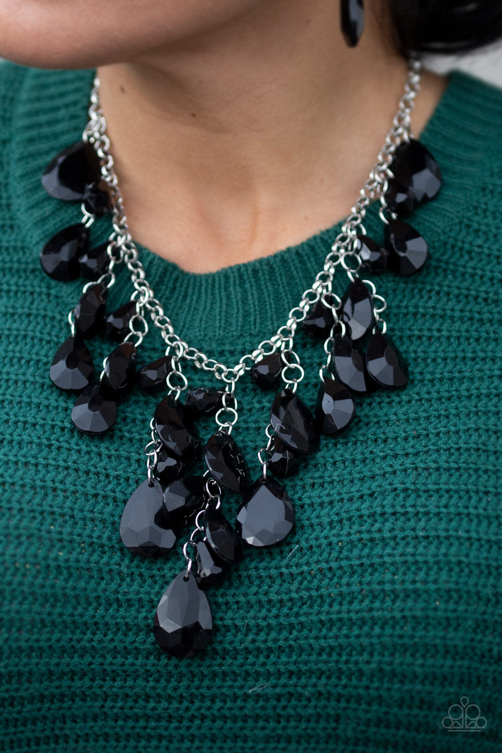 Irresistible Iridescence Black - Paparazzi Accessories