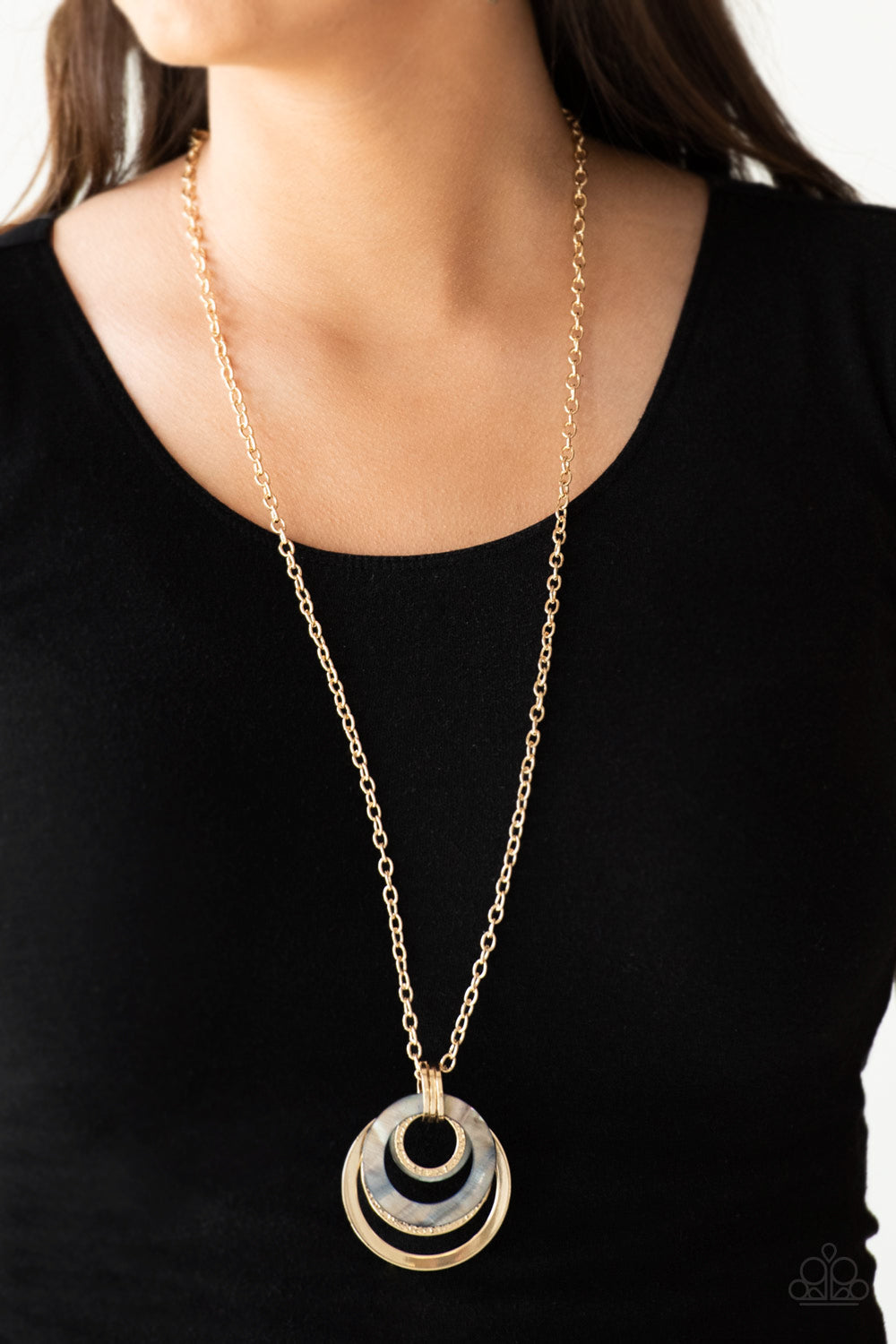 Coast Coasting - Gold - Paparazzi Accessories - Paparazzi Accessories