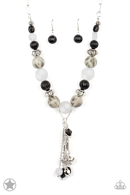 Break A Leg! Necklace - Paparazzi Accessories 
