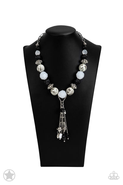 Break A Leg! Necklace - Paparazzi Accessories 
