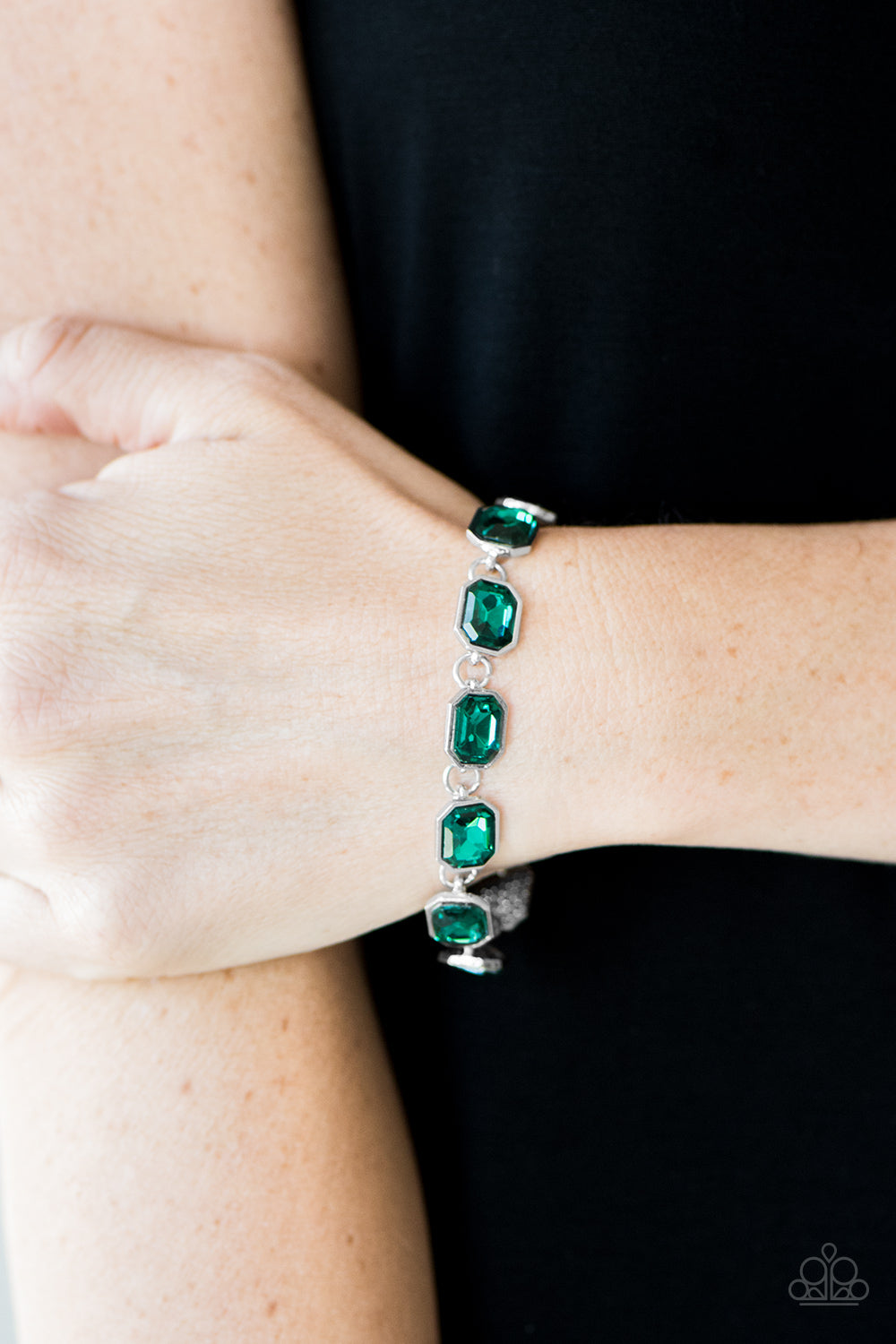 Deluxe Sparkle - Green Bracelet - Paparazzi Accessories - Paparazzi Accessories 