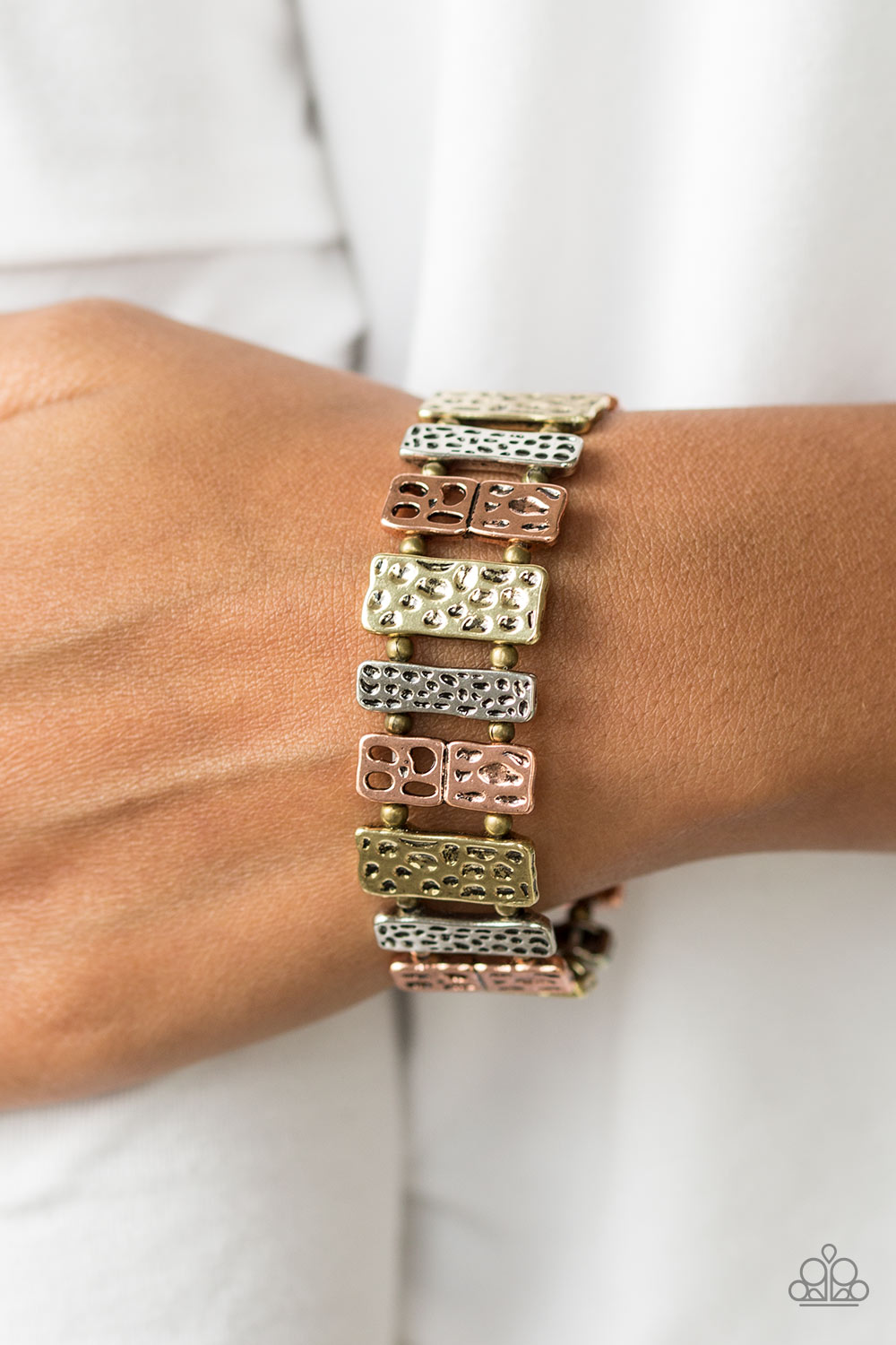 Domino Effect - Multi - Paparazzi Accessories 