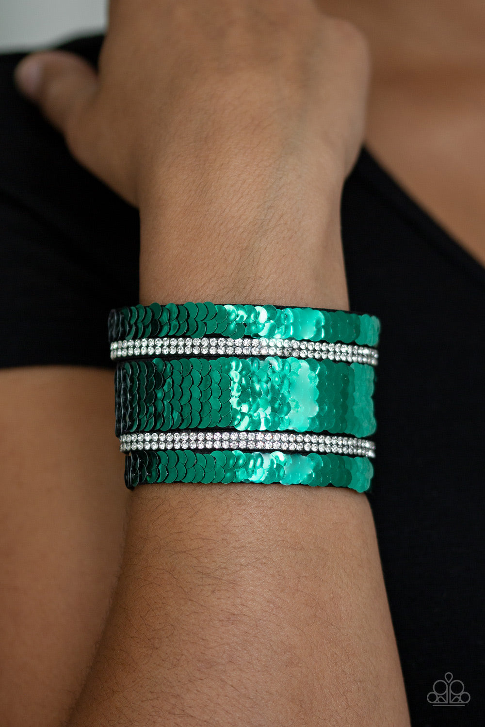 MERMAID Service Green Urban - Paparazzi Accessories 