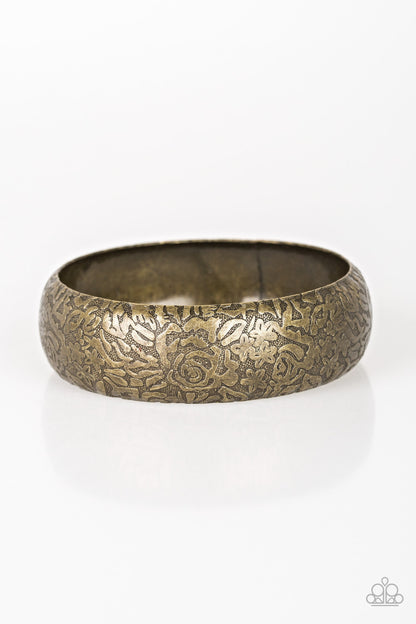 Garden Villa - Brass  - Paparazzi Accessories - Paparazzi Accessories 