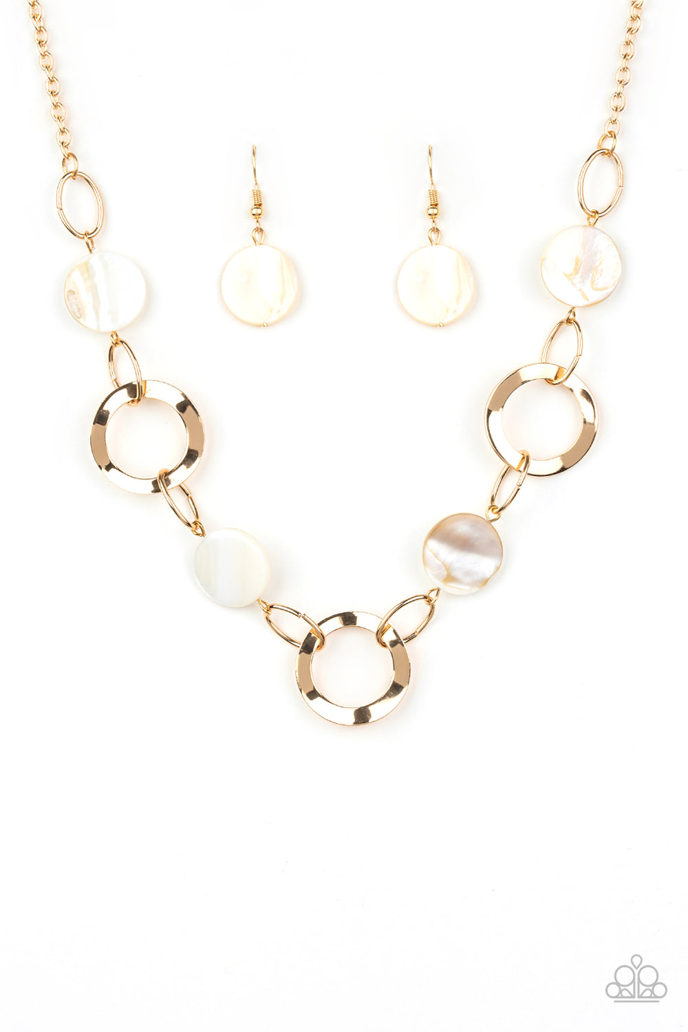 Bermuda Bliss - Gold Necklace - Paparazzi Accessories 
