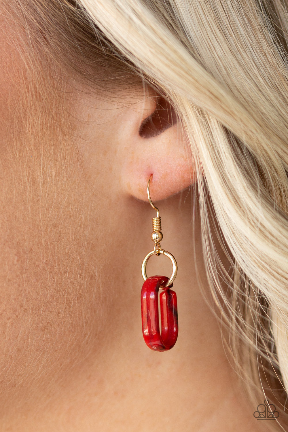 Fashionista Fever - Red Necklace - Paparazzi Accessories - Paparazzi Accessories 
