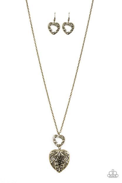 Garden Lovers - Brass - - Paparazzi Accessories - Paparazzi Accessories 