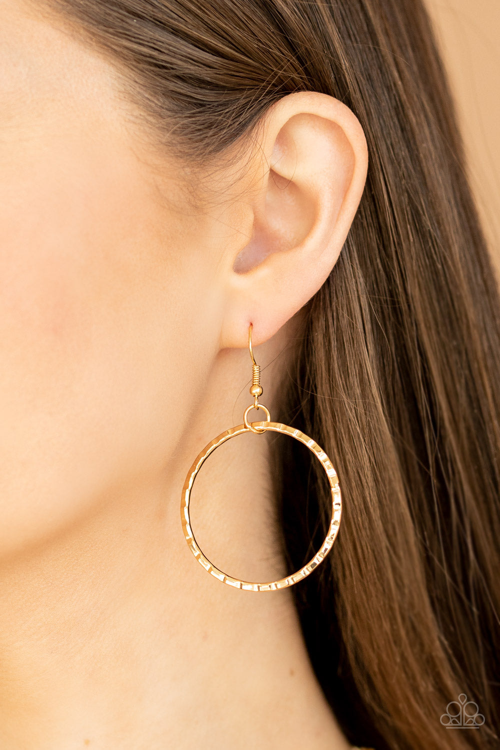 Radiant Revolution - Gold Necklace - Paparazzi Accessories - Paparazzi Accessories 