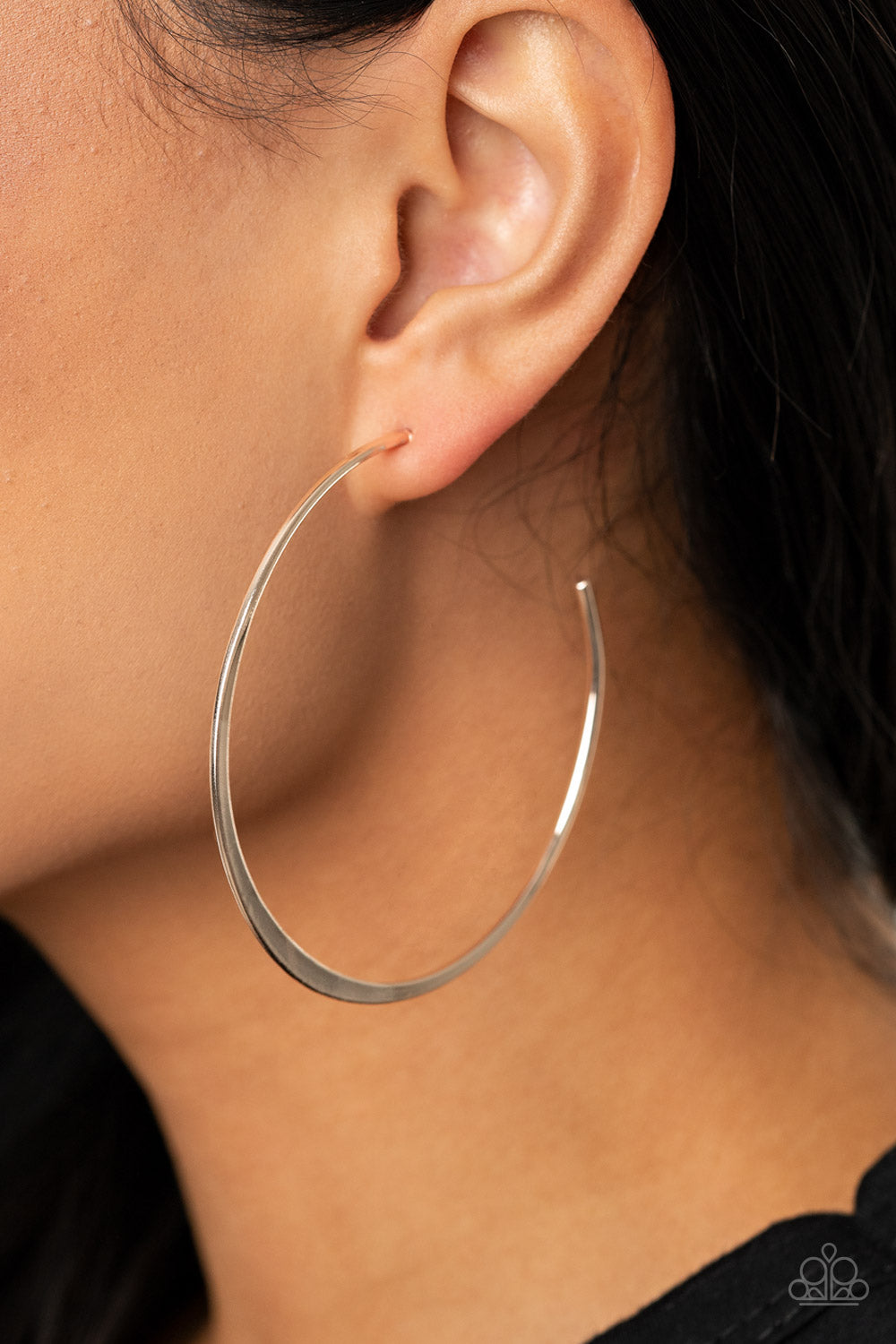 Don't Lose Your Edge - Silver Earrings - Paparazzi Accessories - Paparazzi Accessories 