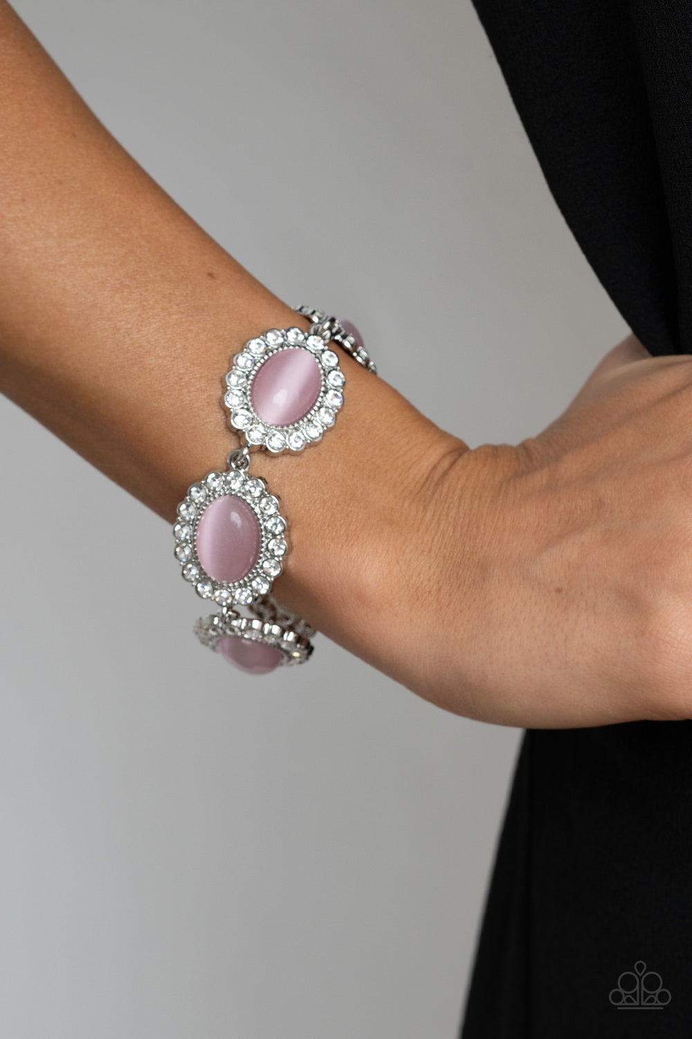 Demurely Diva - Pink Bracelet - Paparazzi Accessories 