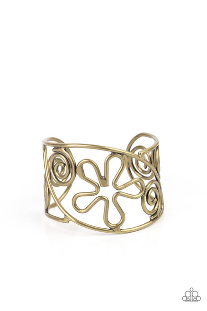 Groovy Sensations - Brass Bracelet - Paparazzi Accessories - Paparazzi Accessories 