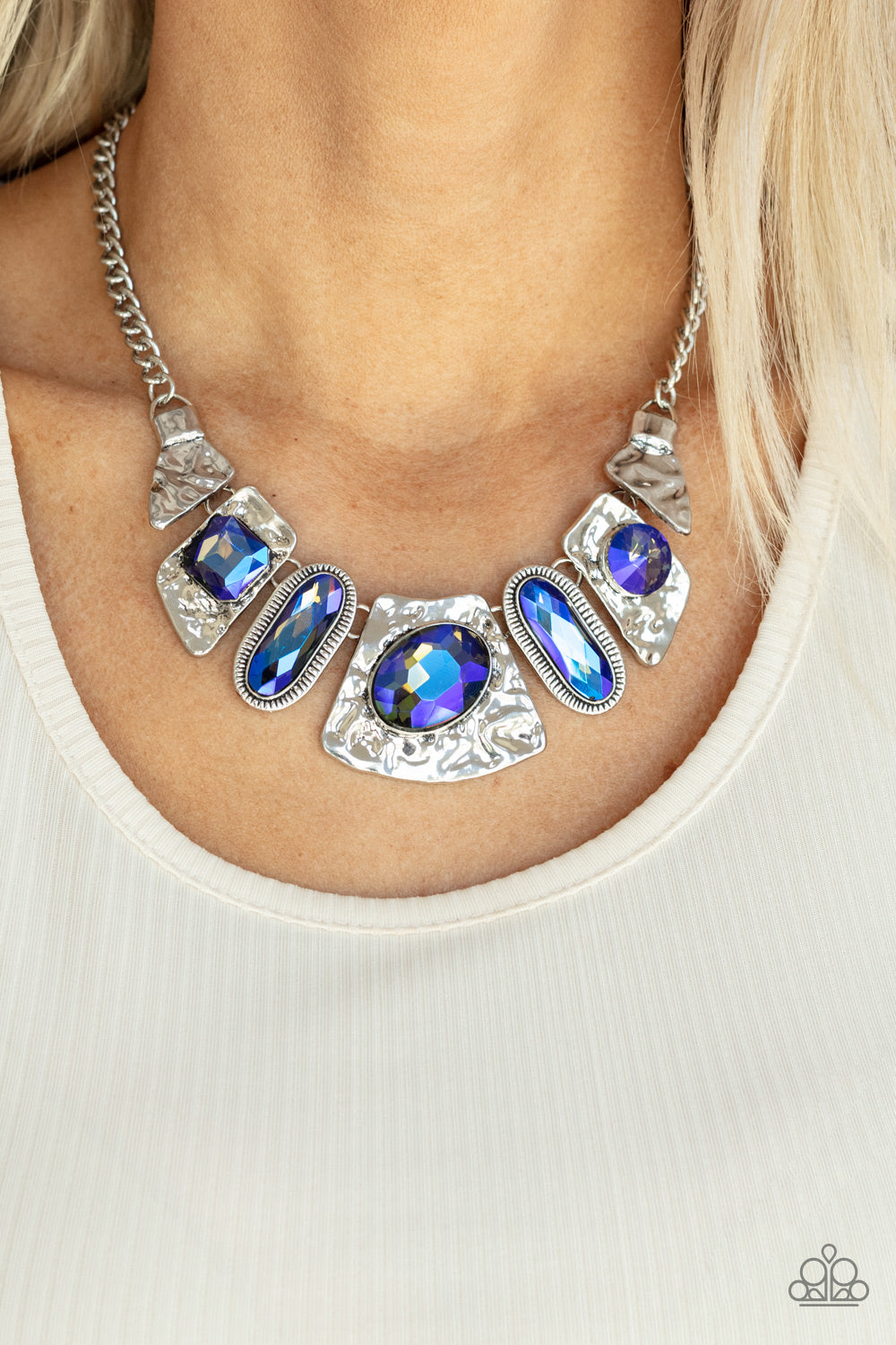 Futuristic Fashionista - Blue Necklace - Paparazzi Accessories - Paparazzi Accessories 