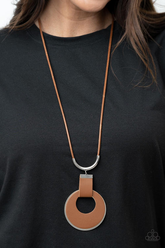 Luxe Crush - Brown Necklace - Paparazzi Accessories 