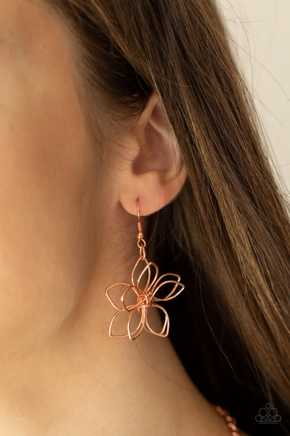 Flower Garden Fashionista - Copper Flower Necklace - Paparazzi Accessories 