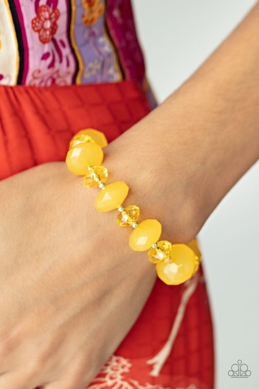 Keep GLOWING Forward - Yellow - Paparazzi Accessories 