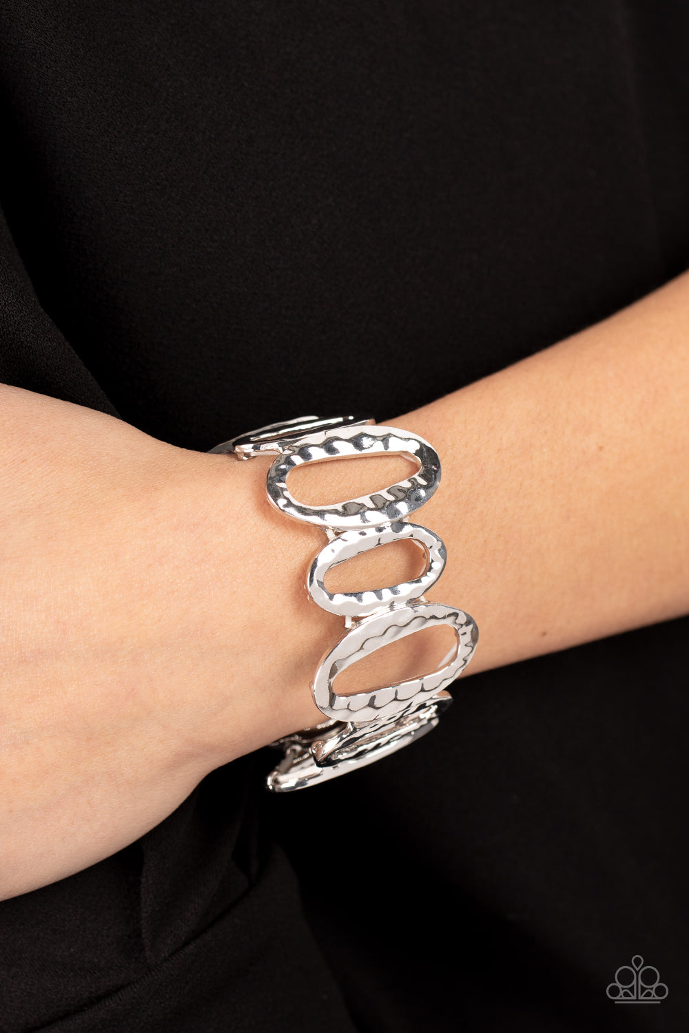 Homestead Heirloom - Silver Bracelet - Paparazzi Accessories - LaNisha's Lustrous Jewels
