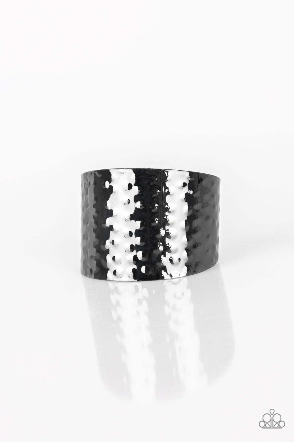 Wonderfully Wonder Woman - Black - Paparazzi Accessories 