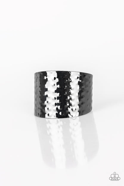 Wonderfully Wonder Woman - Black - Paparazzi Accessories 