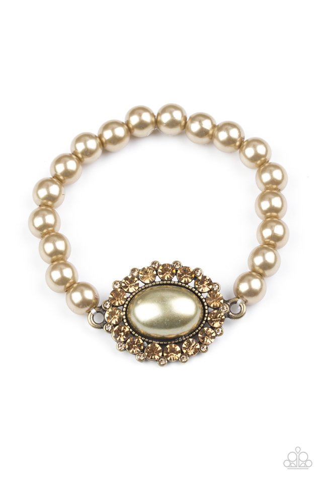 Starry - Eyed Starlet Brass - Paparazzi Accessories 