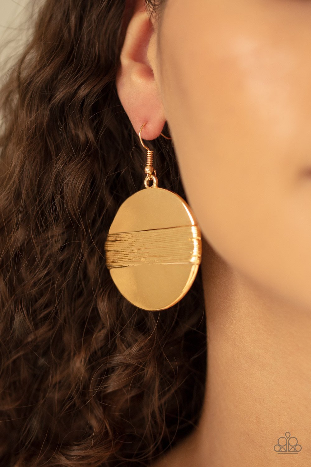 Ultra Uptown - Gold Earrings - Paparazzi Accessories - Paparazzi Accessories 